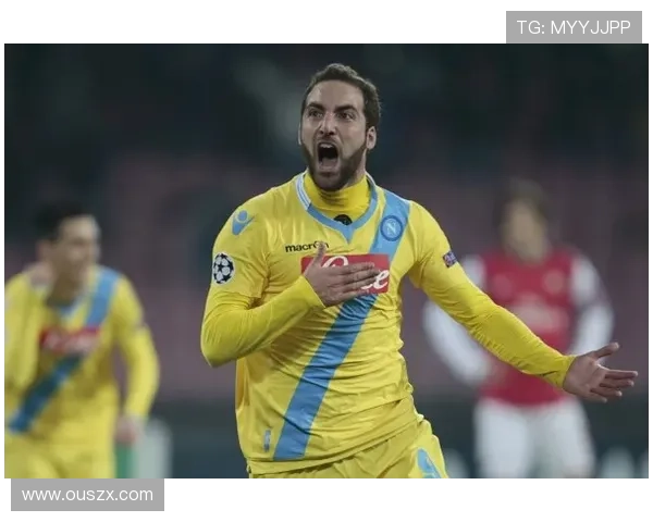 20岁埃斯波西托传射建功 打进个人欧冠首球助球队取胜 20岁埃斯波西托传射建功 打进个人欧冠首球助球队取胜